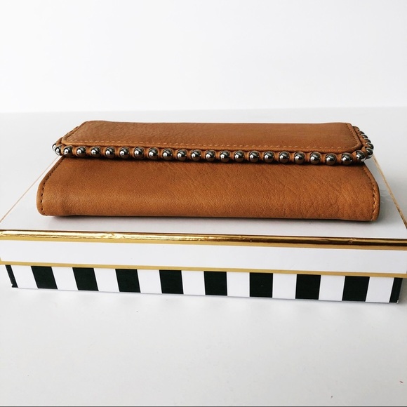 MAX STUDIO | Tan Studded Wallet - Picture 2 of 5